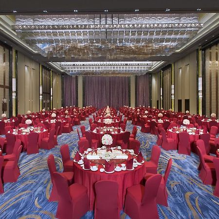 Wanda Vista Lanzhou Hotell Exteriör bild