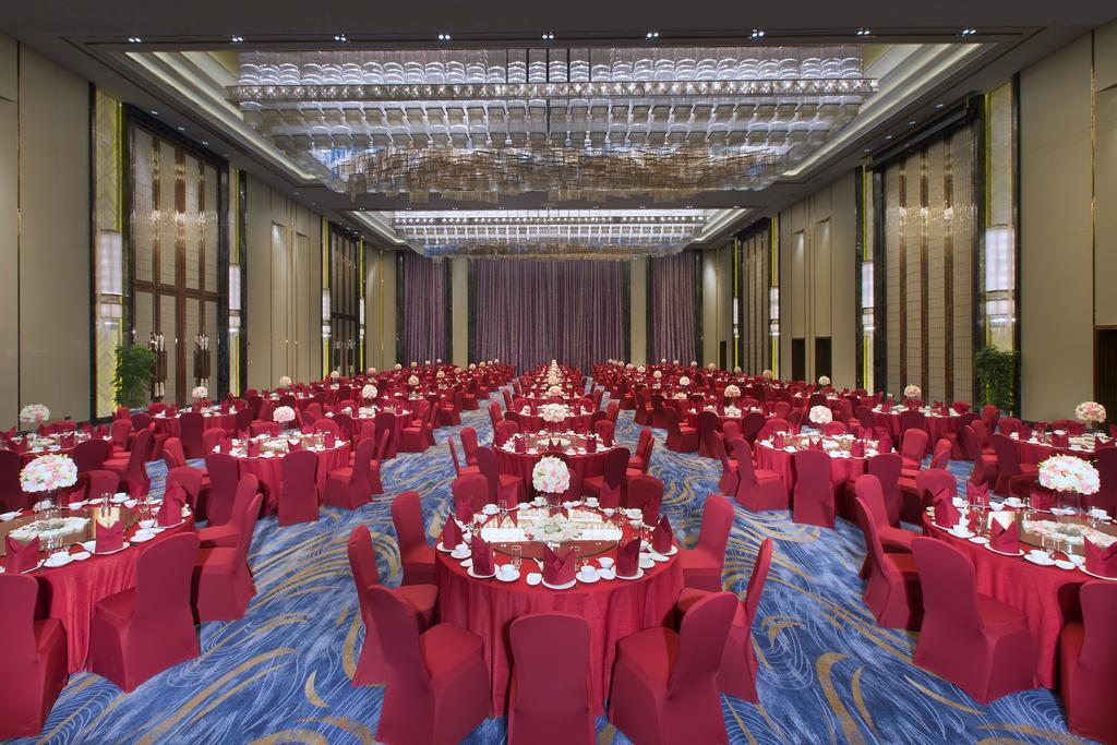 Wanda Vista Lanzhou Hotell Exteriör bild