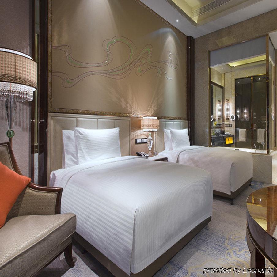 Wanda Vista Lanzhou Hotell Exteriör bild