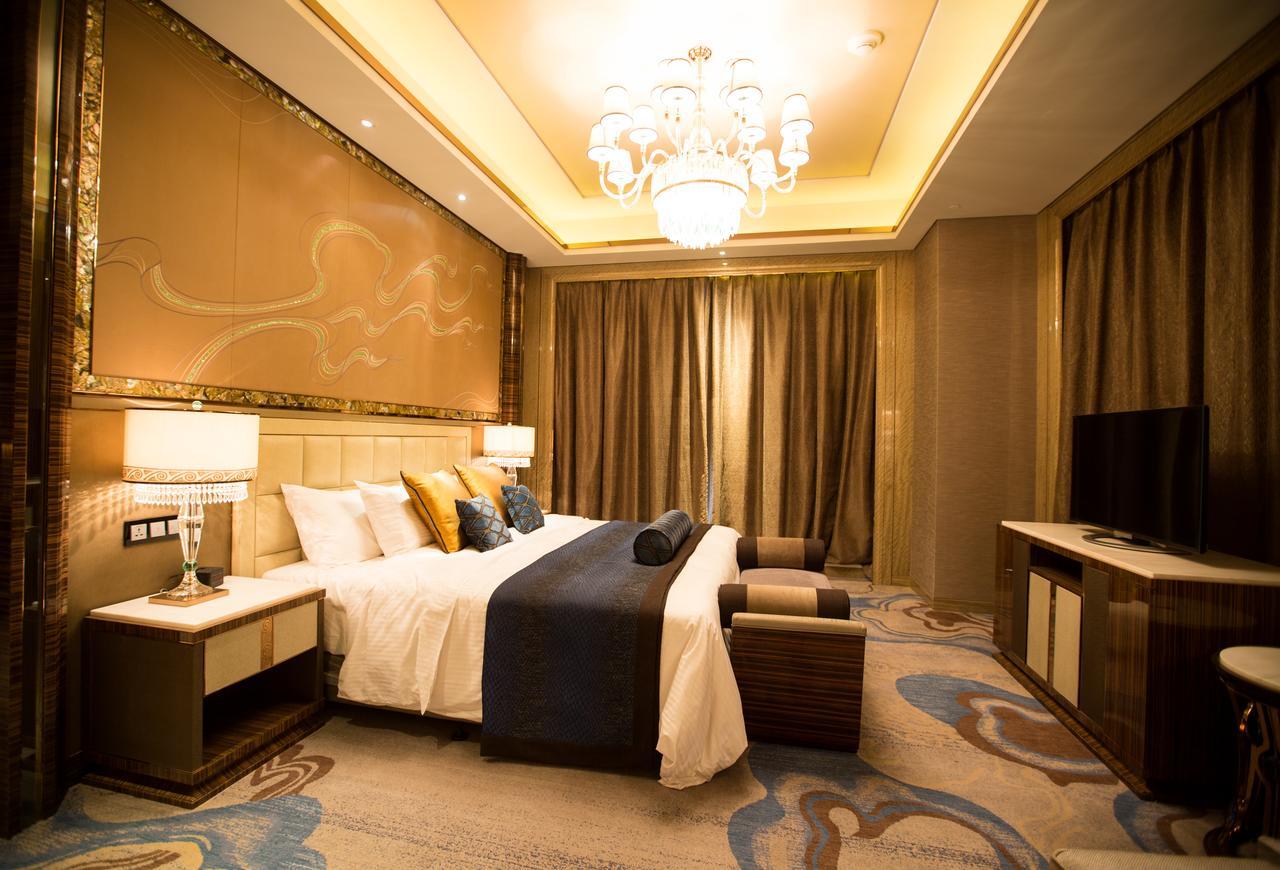 Wanda Vista Lanzhou Hotell Exteriör bild