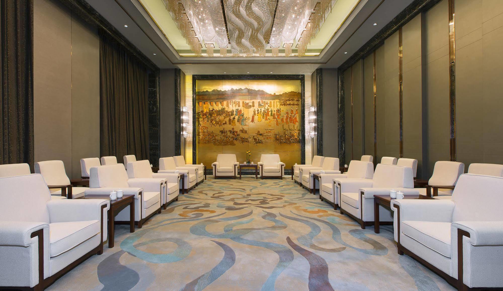 Wanda Vista Lanzhou Hotell Exteriör bild